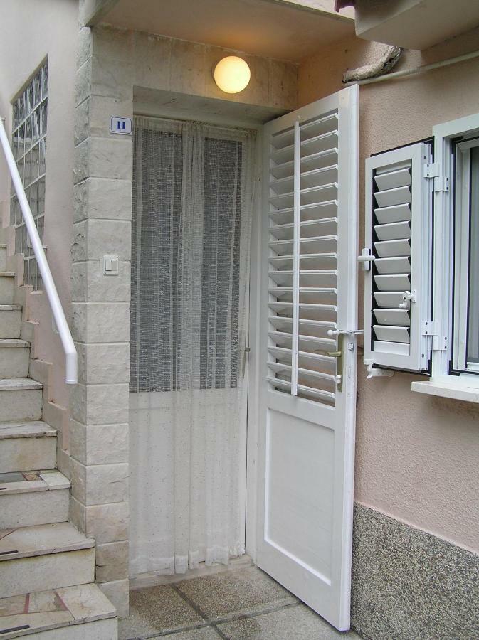 Studio Apartments Fabjanac Trogir Eksteriør billede