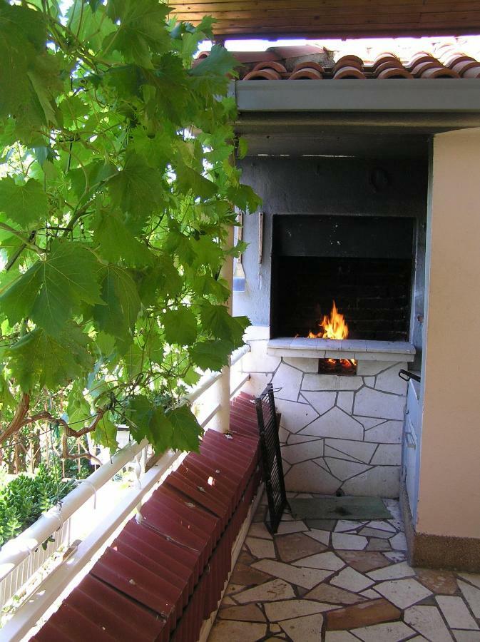 Studio Apartments Fabjanac Trogir Eksteriør billede